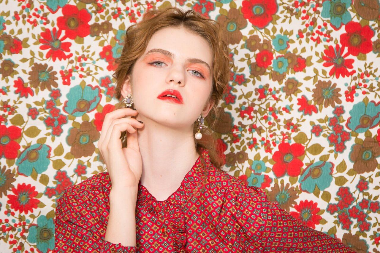 安妮 FRIDA W