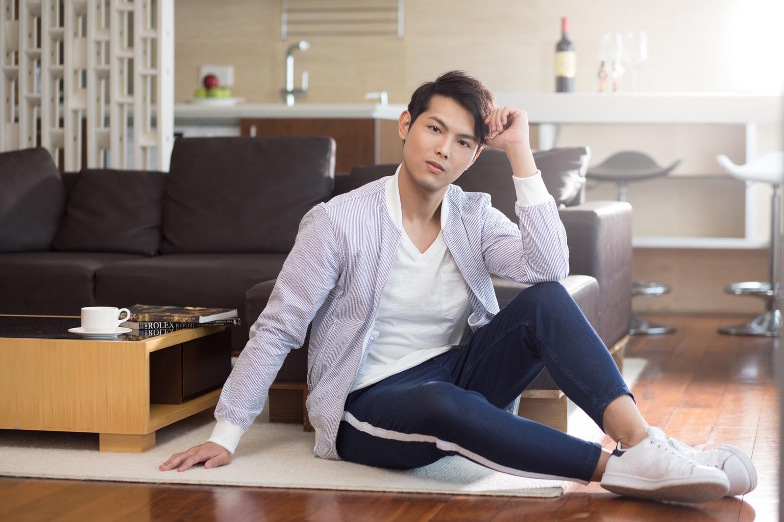 張雁名 JONATHAN G